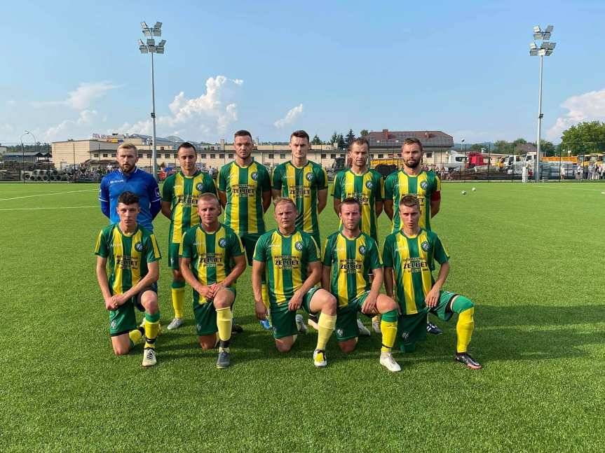 Piłka nożna. Klasa A - grupa III. Siedem goli Wojciecha Muni!