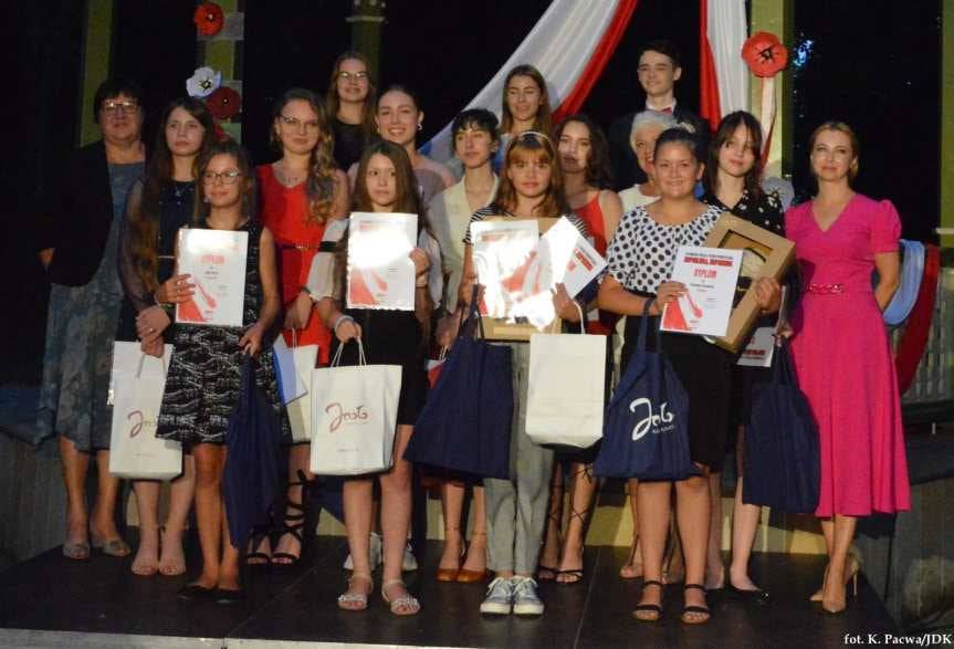 Koncert "Niepodległa, Niepokorna" w Jaśle. Uroczyście i patriotycznie