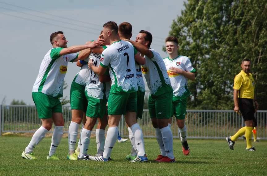 Piłka nożna. V liga. Hit kolejki w Samoklęskach: Zamczysko - Partyzant