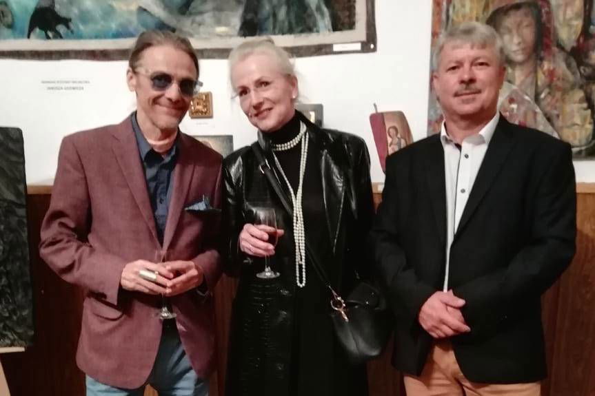 Wernisaż malarstwa Janusza Gilewicza w muzeum w Nowym Żmigrodzie