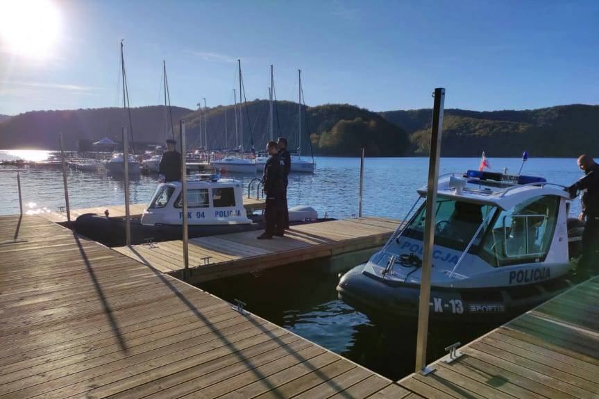 REGION. Służby szkoliły się na Jeziorze Solińskim