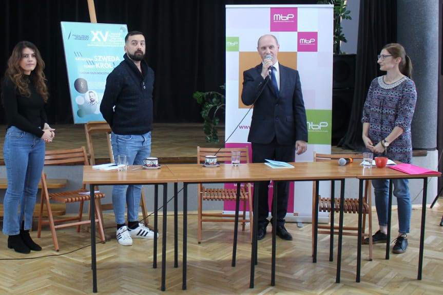 Panel dyskusyjny i warsztaty poetyckie w MBP w Jaśle