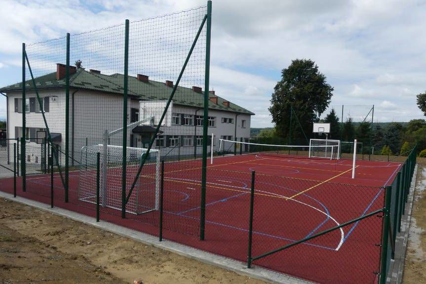 Nowe boiska w Lisowie i Jabłonicy