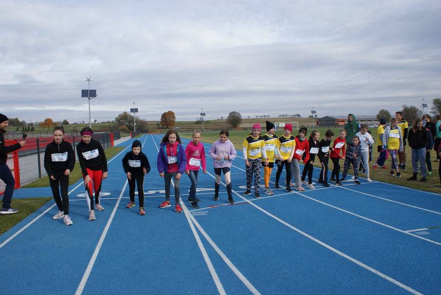 W Czeluśnicy odbyły się I Międzyszkolne Zawody Biegowe