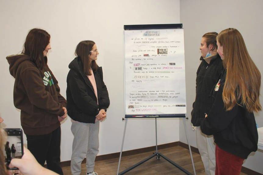 Liryka inaczej - warsztaty językowe dla młodzieży