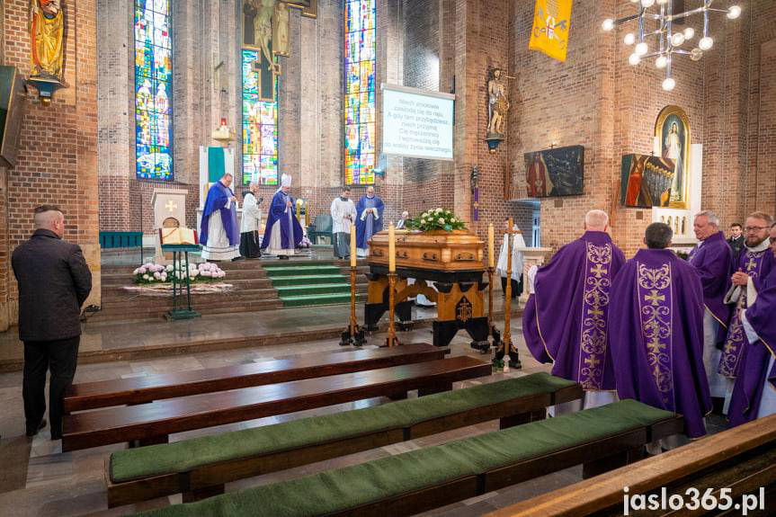 Ojciec Krzysztof Janas spoczął na Starym Cmentarzu w Jaśle