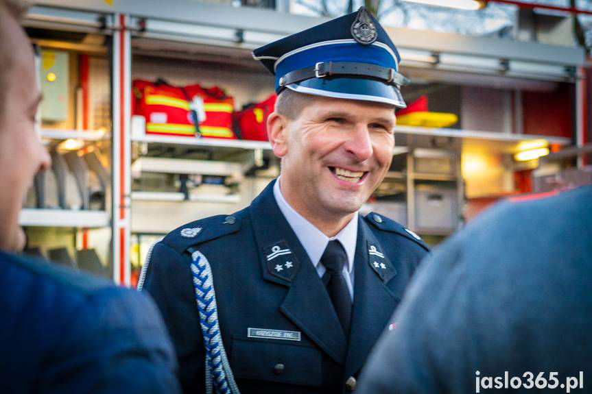 Z Baden do Wrocanki. Strażacy odebrali nowy samochód