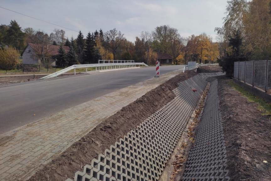 Zakończył się remont drogi w miejscowości Umieszcz i Glinik Polski