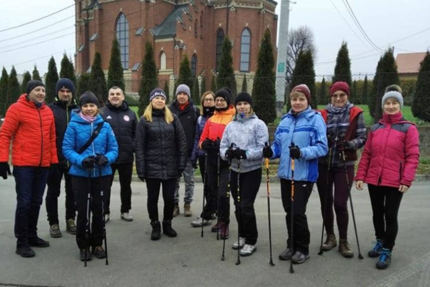 Pieszy "Marsz Mikołajkowy"