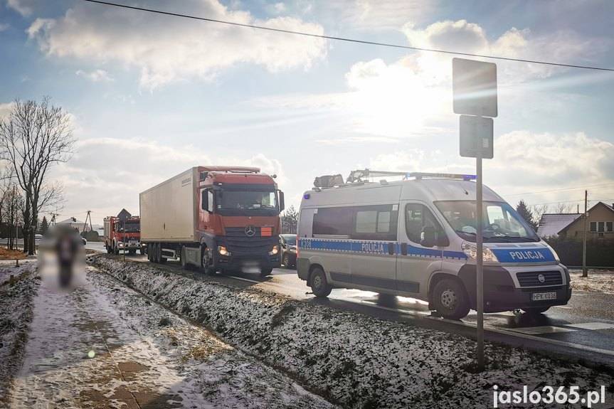 Zderzenie samochodów w Krajowicach, jeden przewoził ładunki wybuchowe