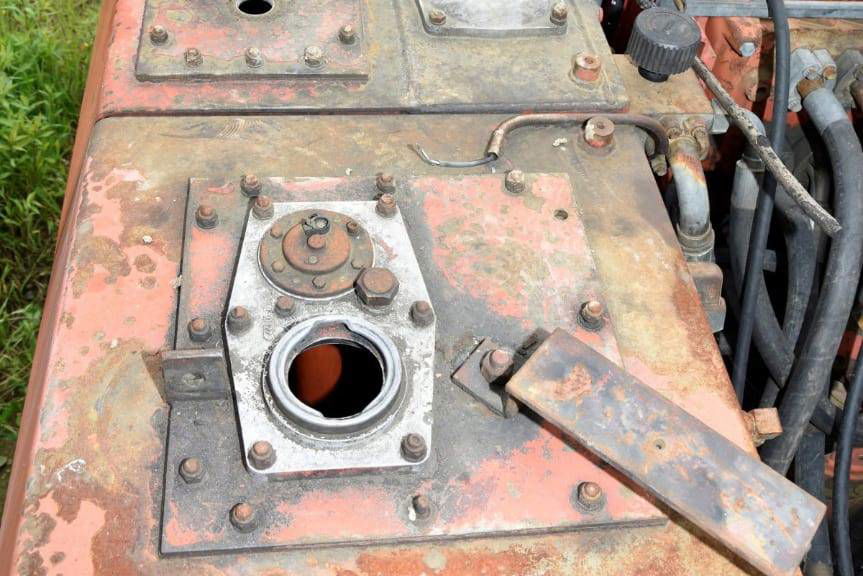 Czterech mężczyzn odpowie za kradzież paliwa i włamania