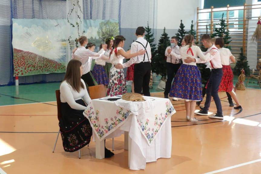 Uczniowie z zagranicy w szkole w Skołyszynie