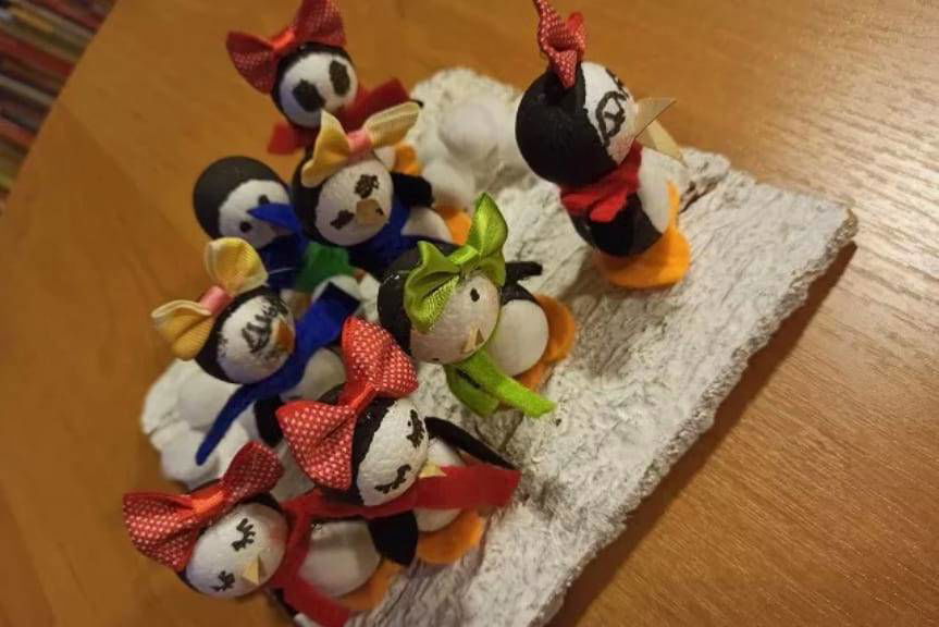 Warsztaty o pingwinach w bibliotece w Szebniach