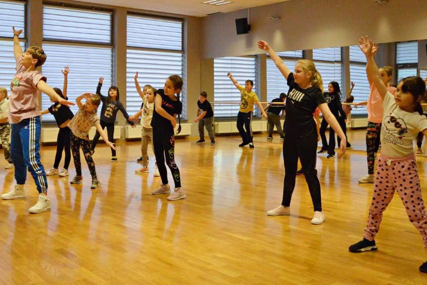 Tanecznym krokiem w ferie