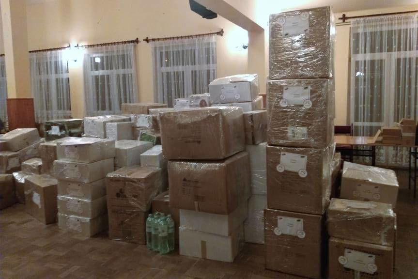 Jasło dla Sambora i Truskawca - samochody pełne darów