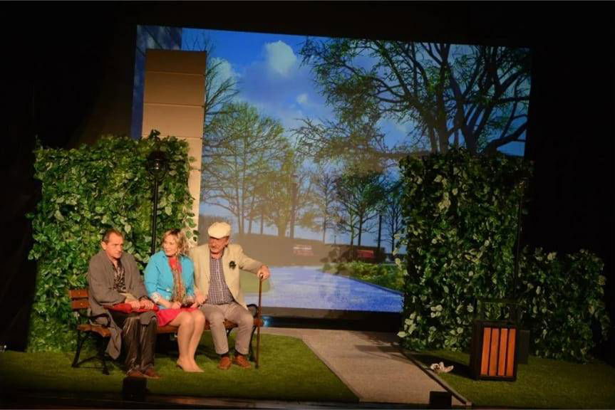 Spektakl "Ławeczka w słońcu" w JDK