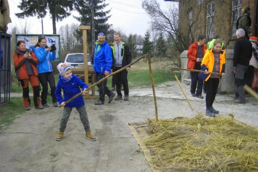 Zwiedzanie z KK-T JDK i PTTK: Tajemnicze Pogórze Strzyżowskie
