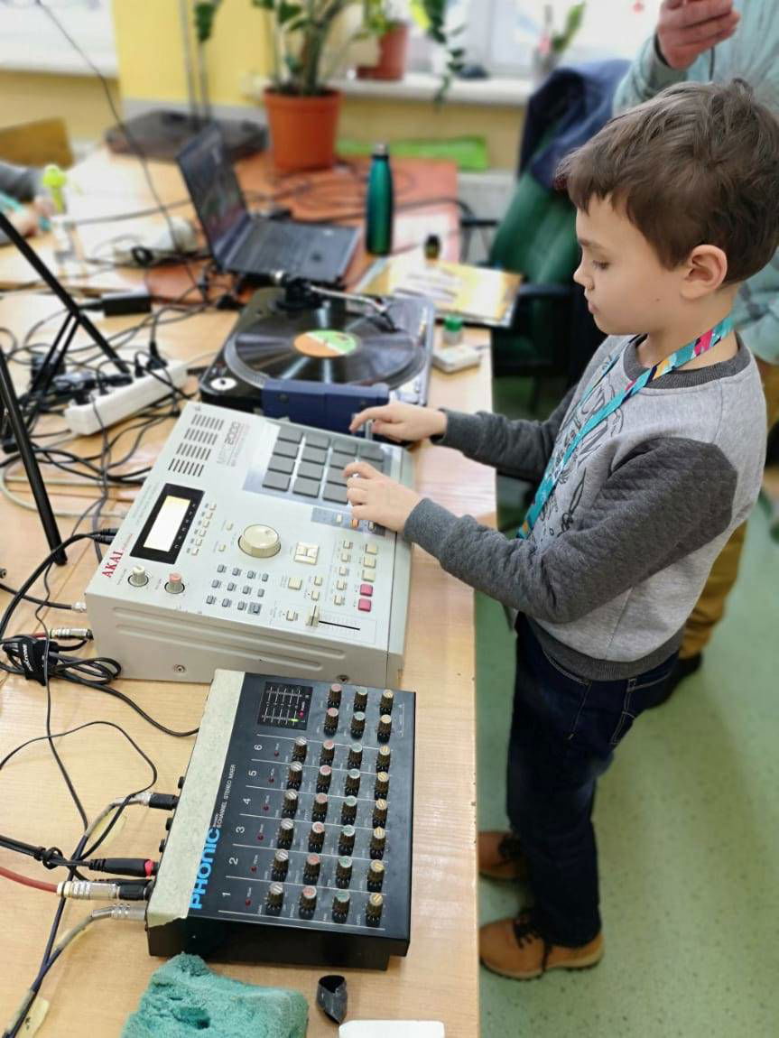 Pierwsze warsztaty stacjonarne Dziecięcego Uniwersytetu Technicznego w Jaśle