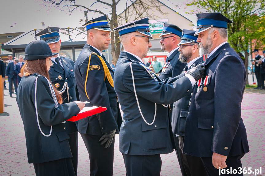 Obchody święta Konstytucji 3 Maja oraz gminny Dzień Strażaka w Nowym Żmigrodzie