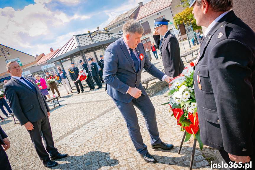 Obchody święta Konstytucji 3 Maja oraz gminny Dzień Strażaka w Nowym Żmigrodzie