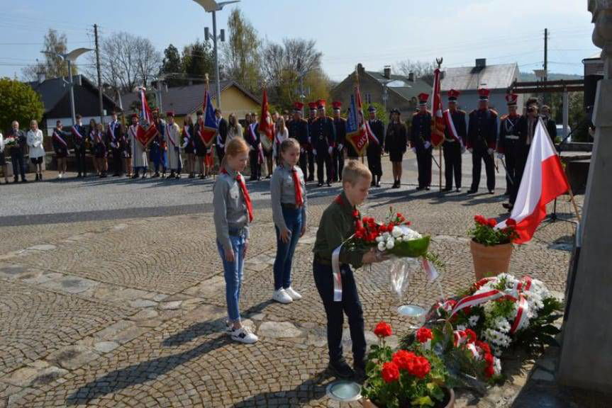Obchody 231. rocznicy Uchwalenia Konstytucji 3 Maja w Dębowcu