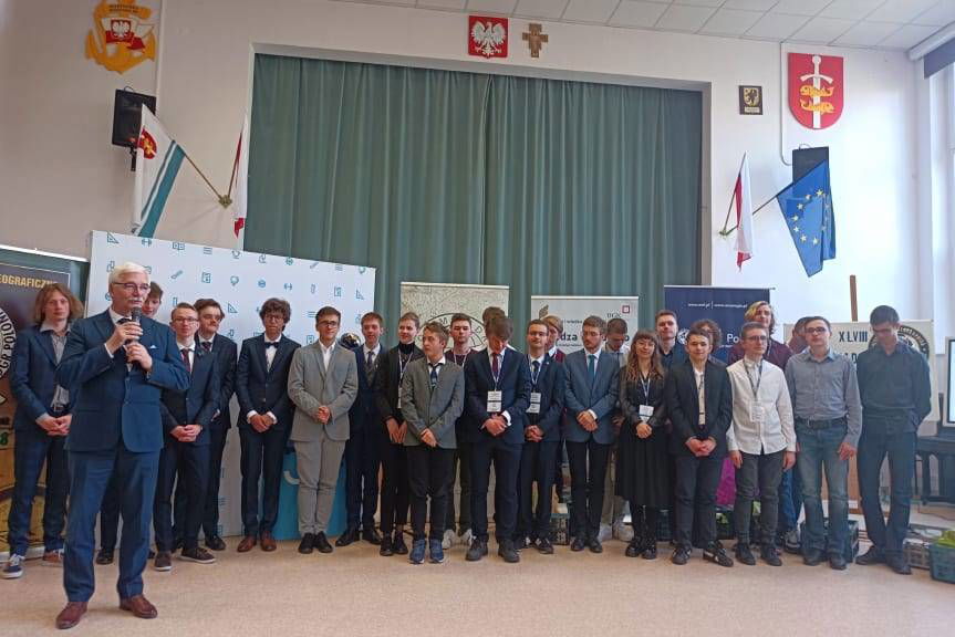 Sukces uczniów I LO na etapie centralnym Olimpiady Geograficznej 