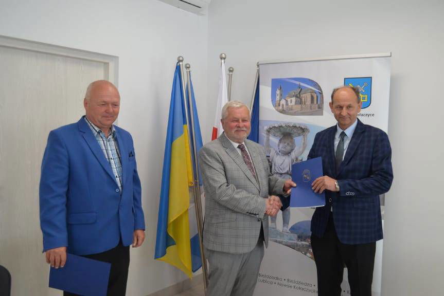 Zmodernizują stadion i wybudują nowe boisko