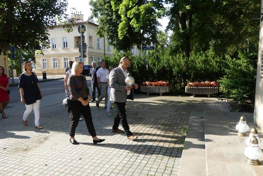 Oddali hołd powstańcom warszawskim