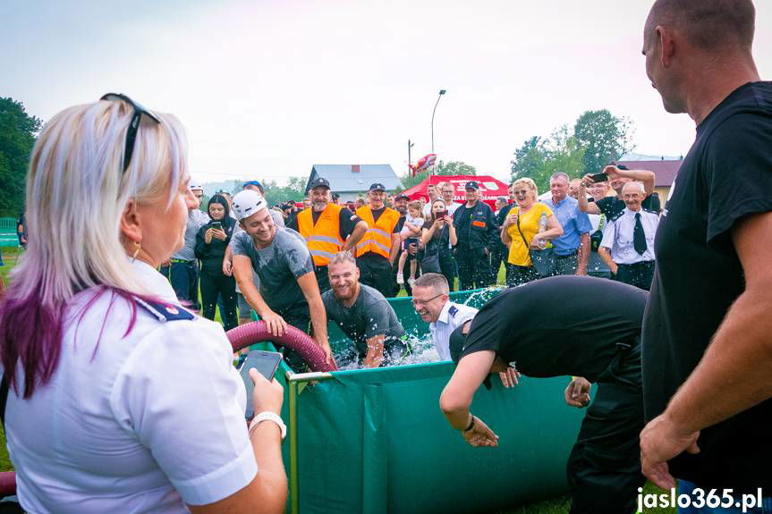 Gminne zawody sportowo - pożarnicze w Nowym Żmigrodzie