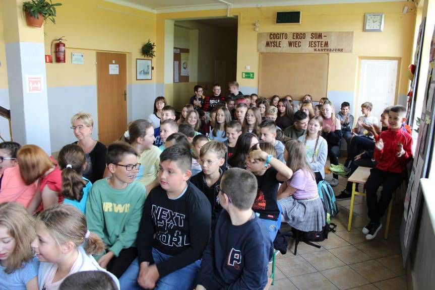 Narodowe Czytanie w SP w Szebniach