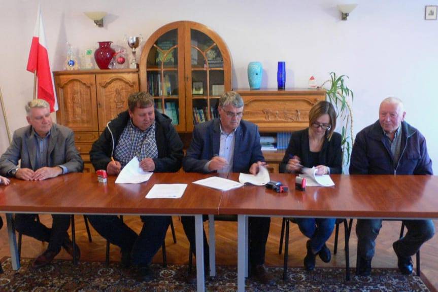 Będzie bezpiecznej. Mieszkańcy doczekają się budowy chodnika