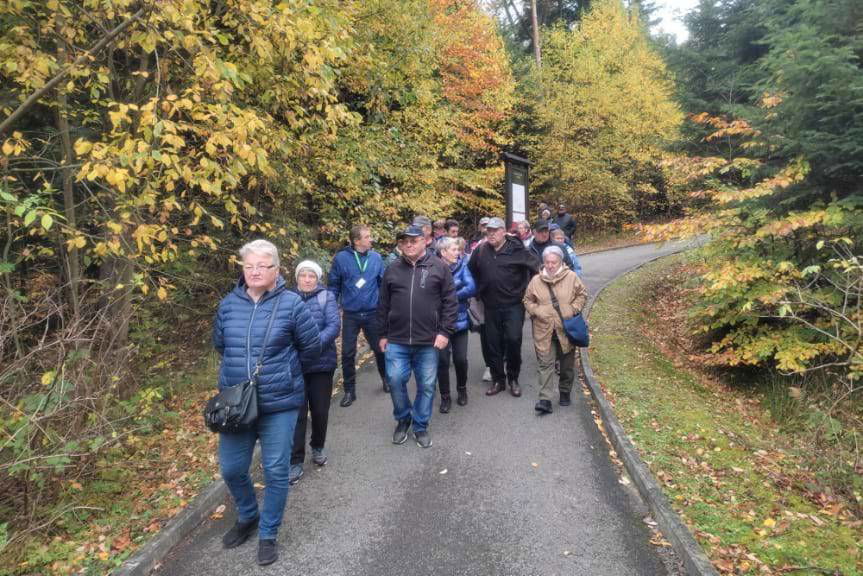 Wycieczka seniorów do Bóbrki