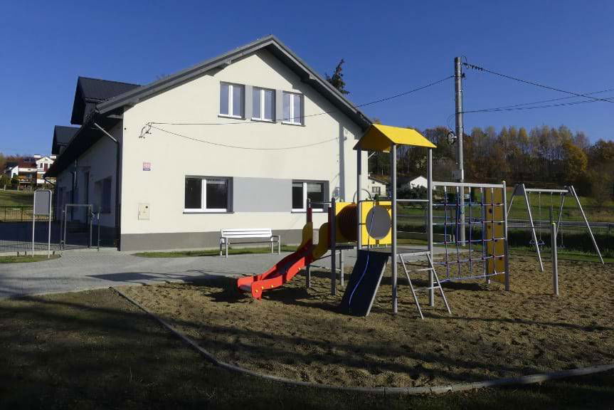 Nowy plac zabaw w Siedliskach Sławęcińskich