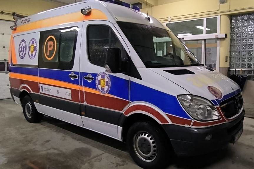 Powiat Jasielski przekazał karetkę na Ukrainę