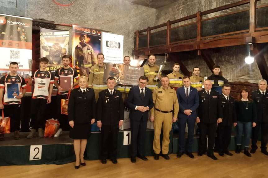 Drugie miejsce dla strażaków ze Święcan w turnieju barbórkowym