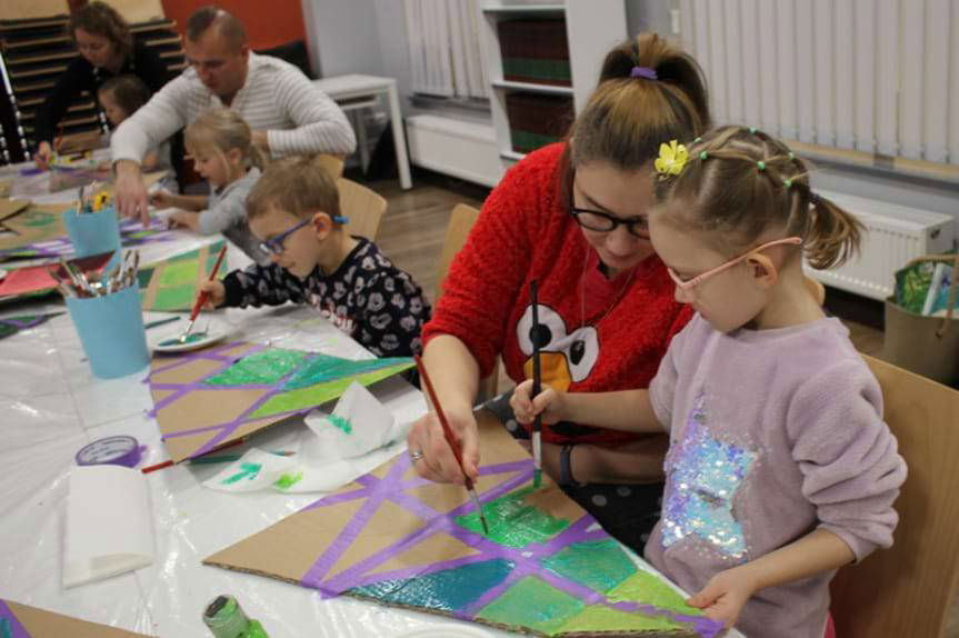 Iglaste opowieści - świąteczne spotkanie Klubu Czytających Rodzin