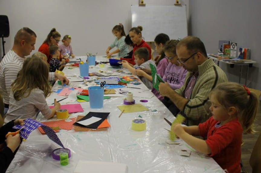 Iglaste opowieści - świąteczne spotkanie Klubu Czytających Rodzin