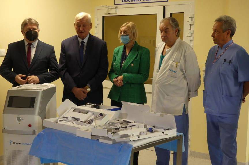 Powiat sprzedał działki i kupił laser