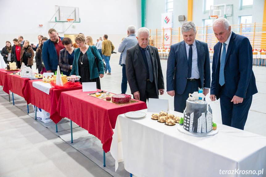 Wojewódzkie mistrzostwa młodych cukierników. Zwyciężył uczeń z Jasła