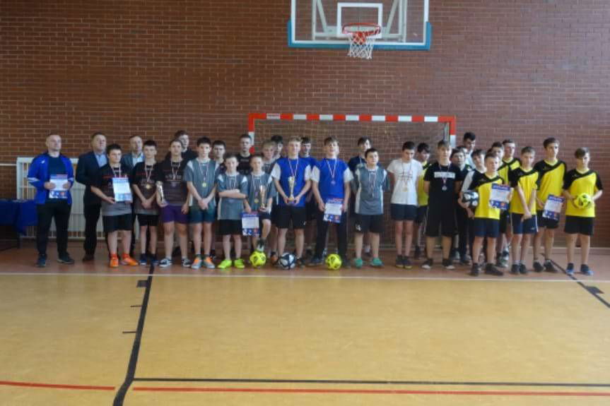 Turniej halowej piłki nożnej w Samoklęskach