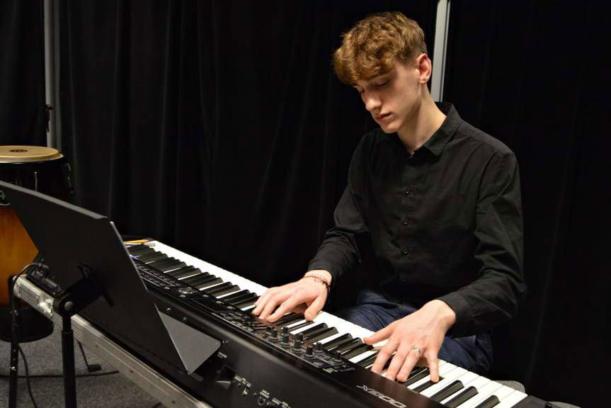 Ola Wietecha laureatką festiwalu "Śpiewaj razem z nami"