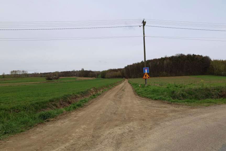 Remont drogi w Niepli i Chrząstówce