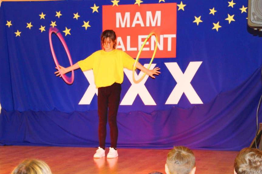 Gminny Przegląd "Mam talent" w Nowym Gliniku