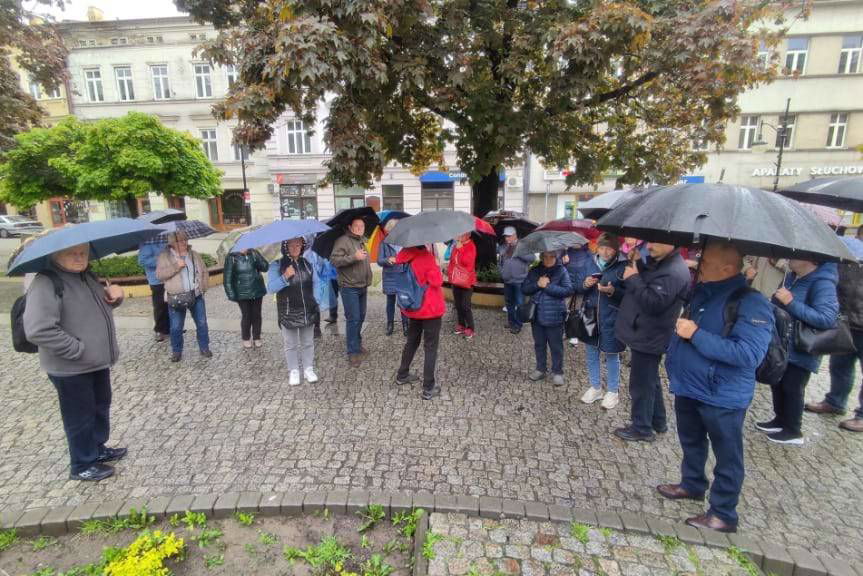 Seniorzy na wycieczce w Przemyślu i Bolestraszycach