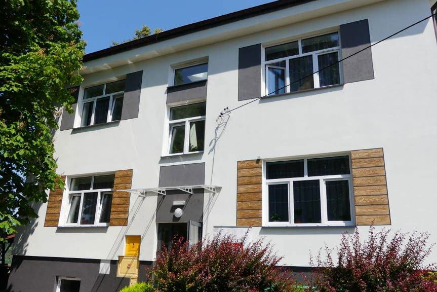 II LO w Jaśle, ZS nr 3 w Jaśle i dom dziecka w Kołaczycach oddano po termomodernizacji