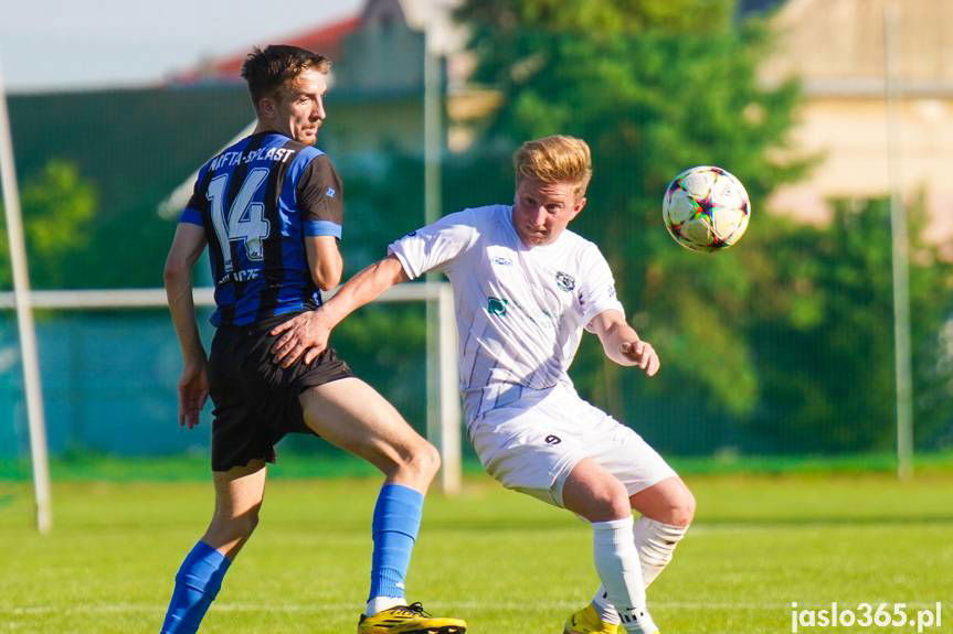 Ostoja Kołaczyce bezbramkowo remisuje na inaugurację [ZDJĘCIA]