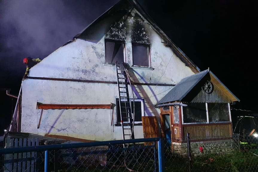 Pożar budynku mieszkalnego w Ożennej