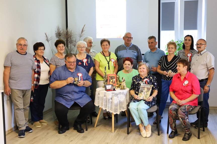 Seniorzy czytali "Nad Niemnem"