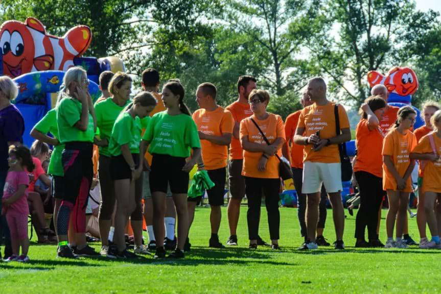 Piknik międzyosiedlowy w Jaśle