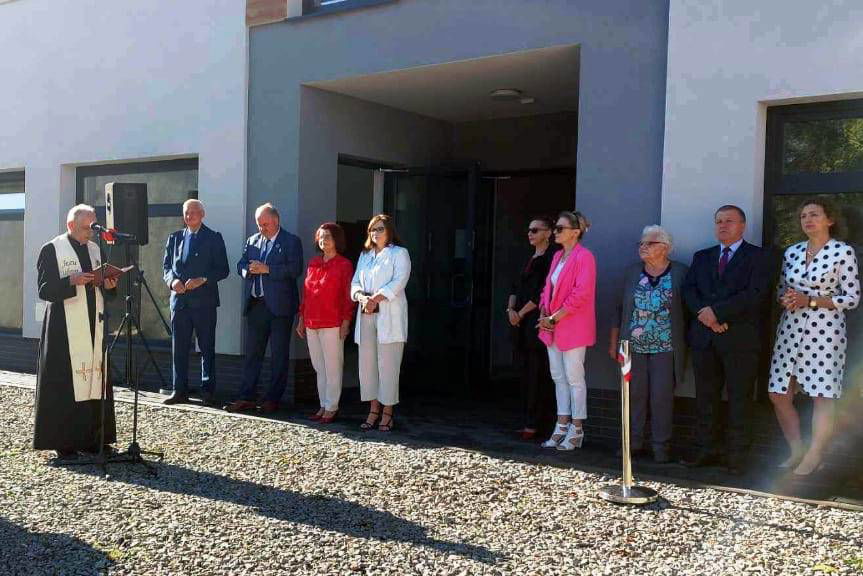 Brzyska. Budynek wielofunkcyjny otwarty